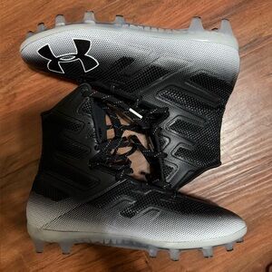 Under Armour Highlight Football Cleats